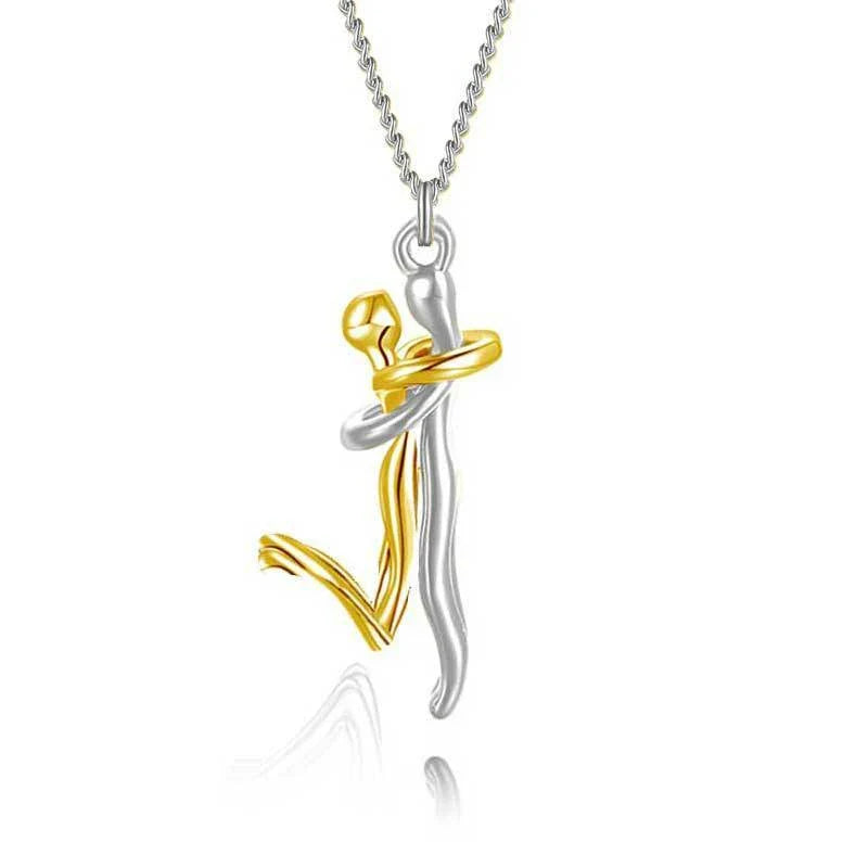 Elegant 18K plated copper pendant necklace featuring a unique 'hug' design, perfect for couples and special occasions.
