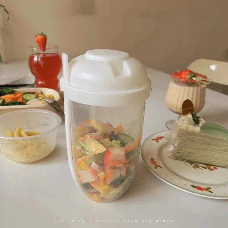 Modern minimalist salad cup with fork and cover in four colours, 1000ml capacity
