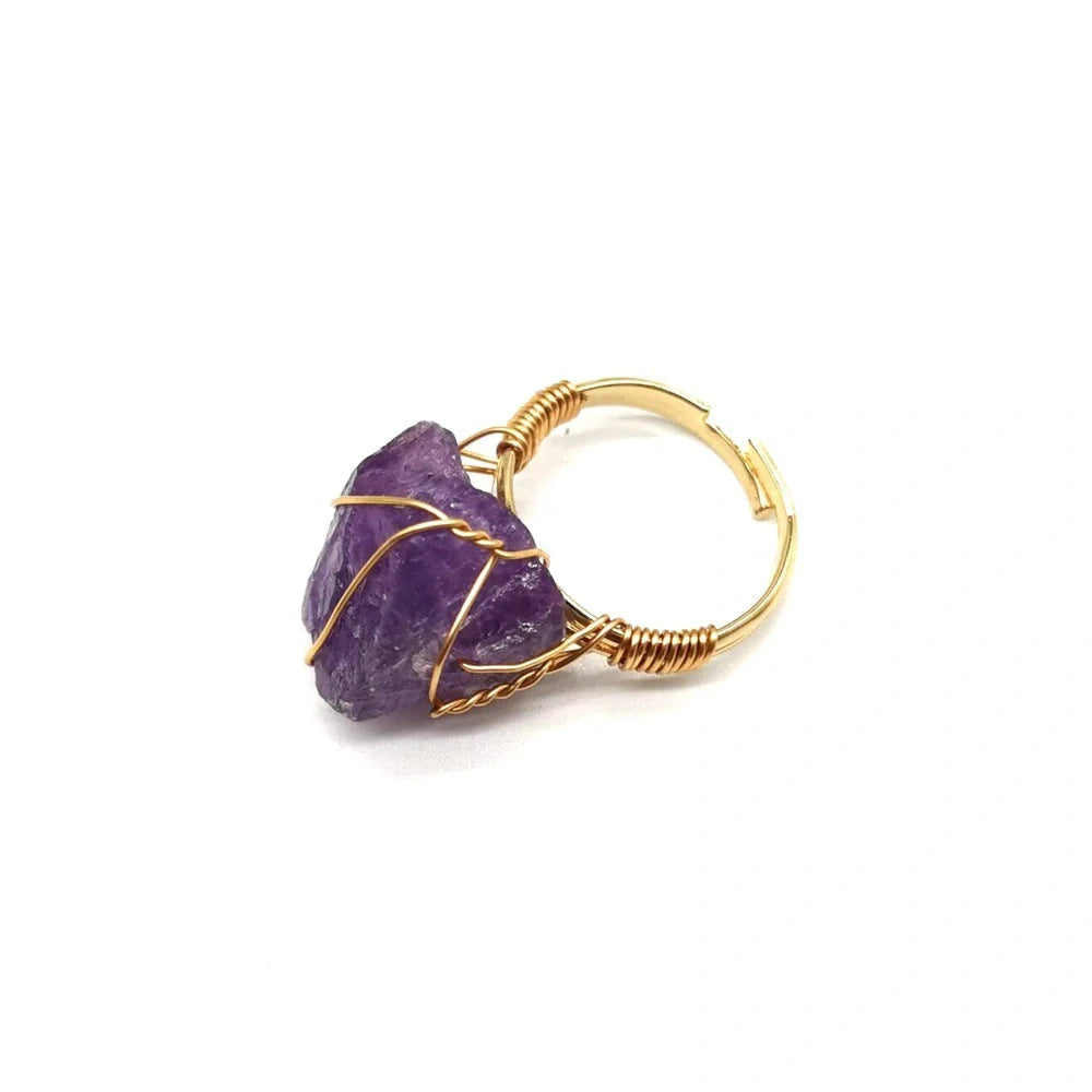 Handcrafted agate stone ring featuring an array of natural gemstones in various colours, with an adjustable design for a customized fit.