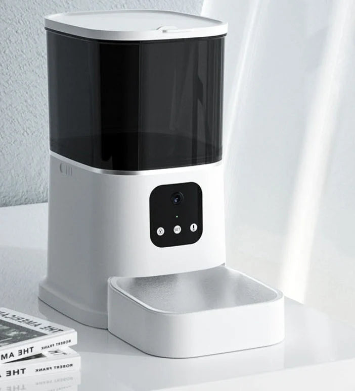 Smart WiFi Pet Feeder with voice recording and app control for cats and dogs