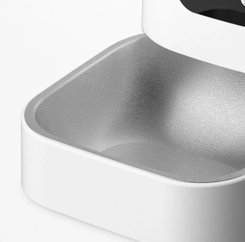 Smart WiFi Pet Feeder with voice recording and app control for cats and dogs