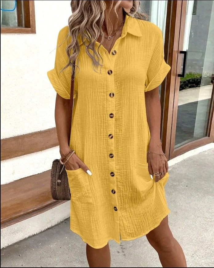 Stylish midi dress with short sleeves, made of premium polyester fabric and available in a range of colours