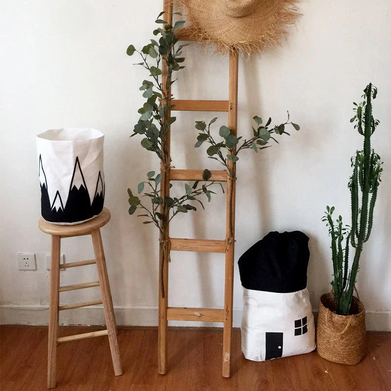 Cotton canvas storage bag with house design for storing kids' toys, clothes, and other items in their room