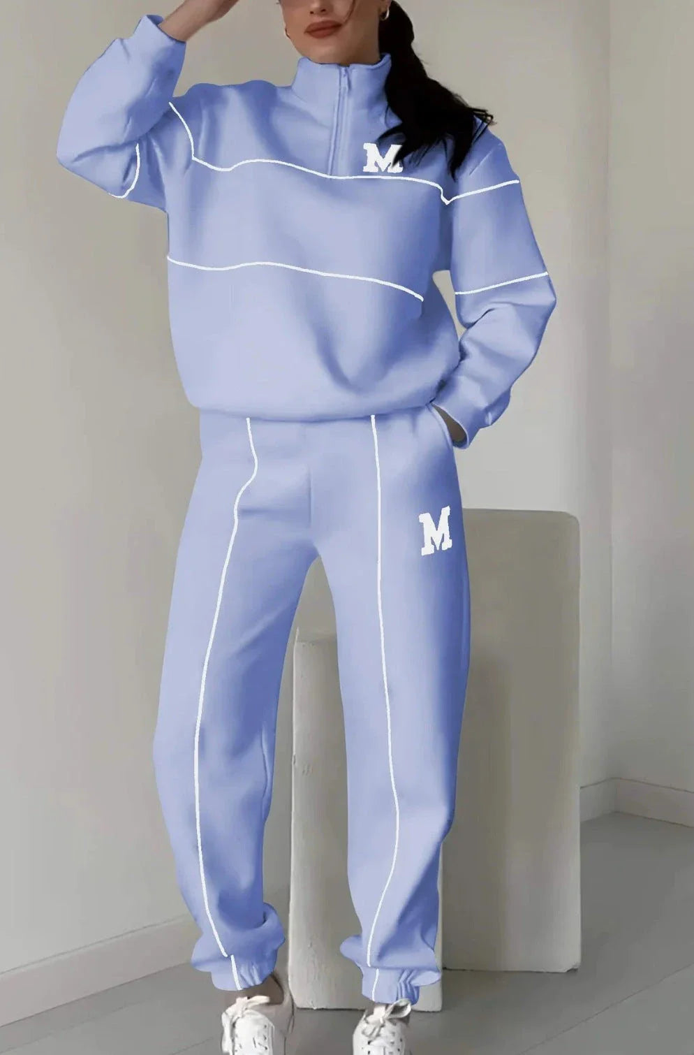 Women's 2-Piece Lounge Set with Hoodless Pullover Sweatshirt and Baggy Fashion Sweatpants in Assorted Colours