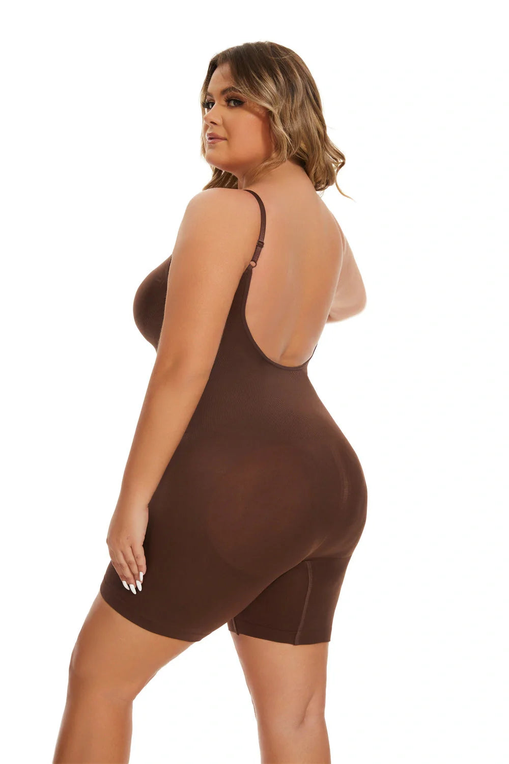 Slimming waist-fitted jumpsuit with exposed back for a flattering and stylish look