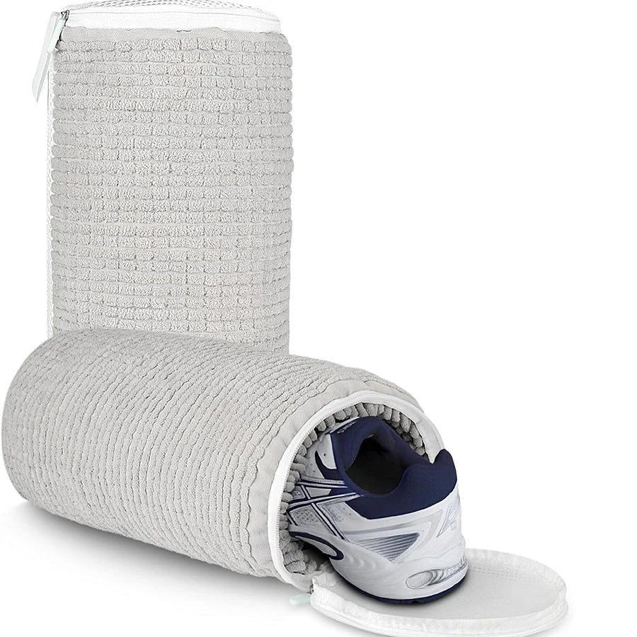 High-quality laundry bag for protecting shoes and delicate clothing during machine washing