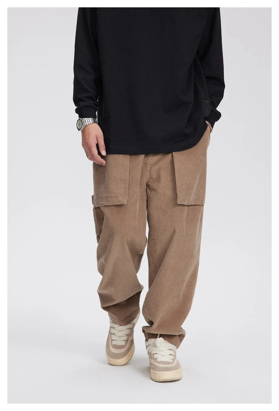 Retro corduroy straight-leg casual trousers for men in khaki and navy blue colours