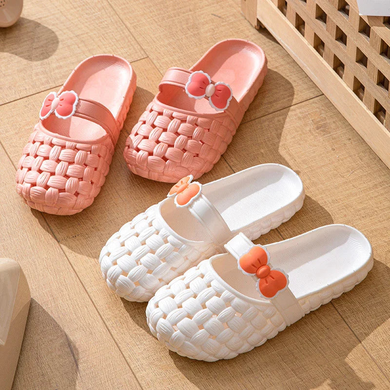 Baotou slippers with bow braid design, perfect for summer beach and casual wear