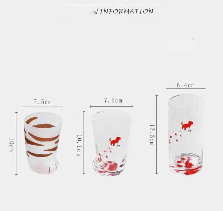 Charming cat paw shaped glass mug with a generous 301-400 ml capacity, perfect for enjoying your favourite hot beverage