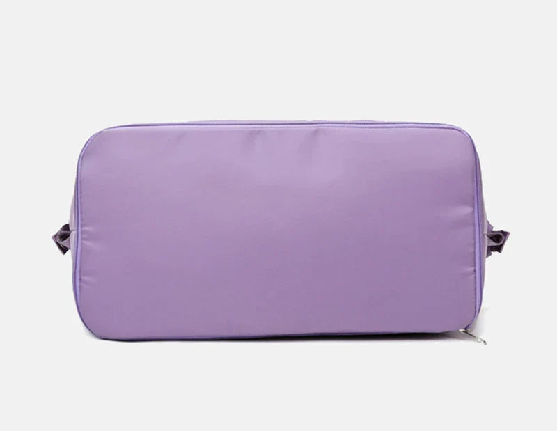 Large capacity travel bag with multiple pockets for fitness, gym, and outdoor activities