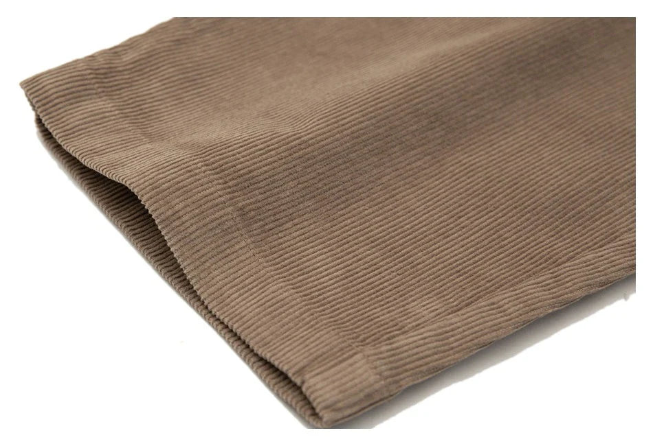 Retro corduroy straight-leg casual trousers for men in khaki and navy blue colours