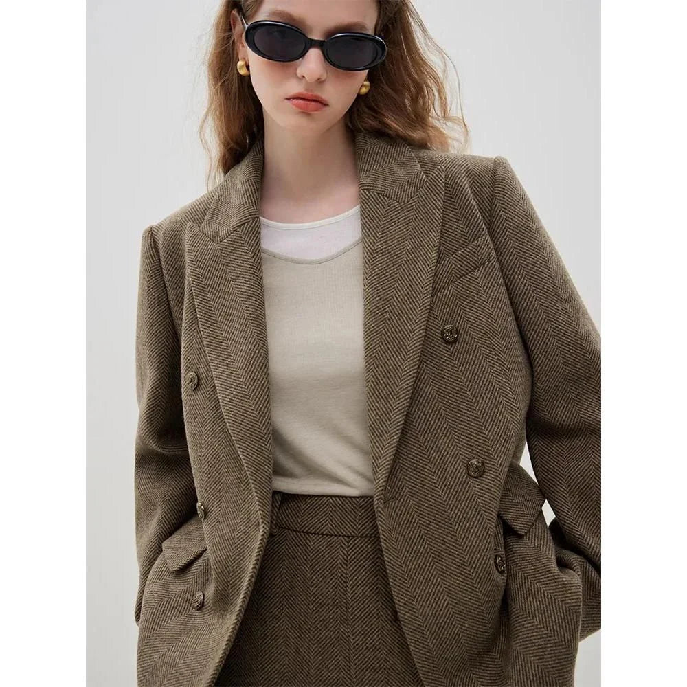 Sophisticated wool blazer and skirt set for professional women, featuring a chic double-breasted jacket and an elegant long skirt with a stylish front split