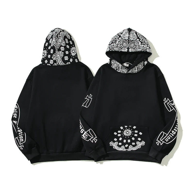 A cosy, fleece-lined hoodie with a classic paisley pattern, a relaxed fit, and practical side pockets for easy style and comfort.