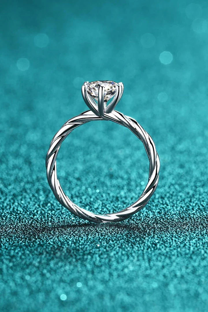 Stunning 1 carat moissanite cocktail ring in 925 sterling silver with a unique twisted setting design