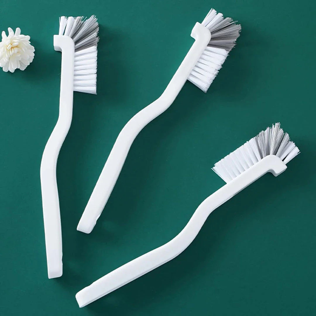 Premium 360° rotating bottle and tube cleaning brush with long handle for easy access to narrow spaces