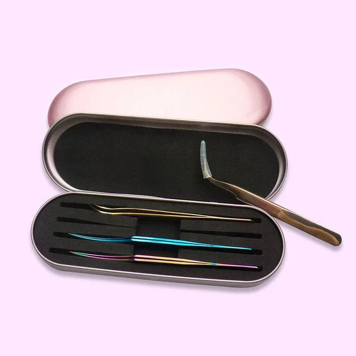Premium 4-Slot Eyelash Tweezers Storage Box in Silver Colour, Designed to Protect and Organise Eyelash Extension Tools