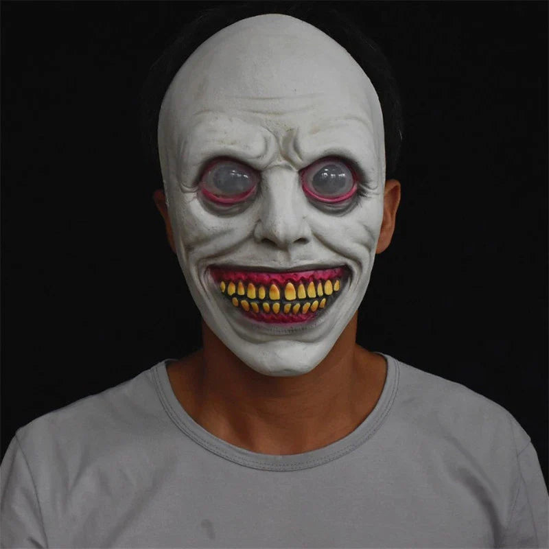 A white-eyed demon mask made of environmentally friendly latex, perfect for Halloween parties and trick-or-treating.
