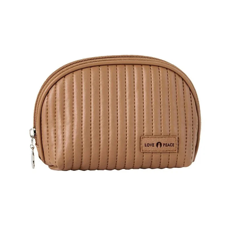 Compact Shell Cosmetic Bag for Women - A stylish and functional makeup pouch for the modern British woman