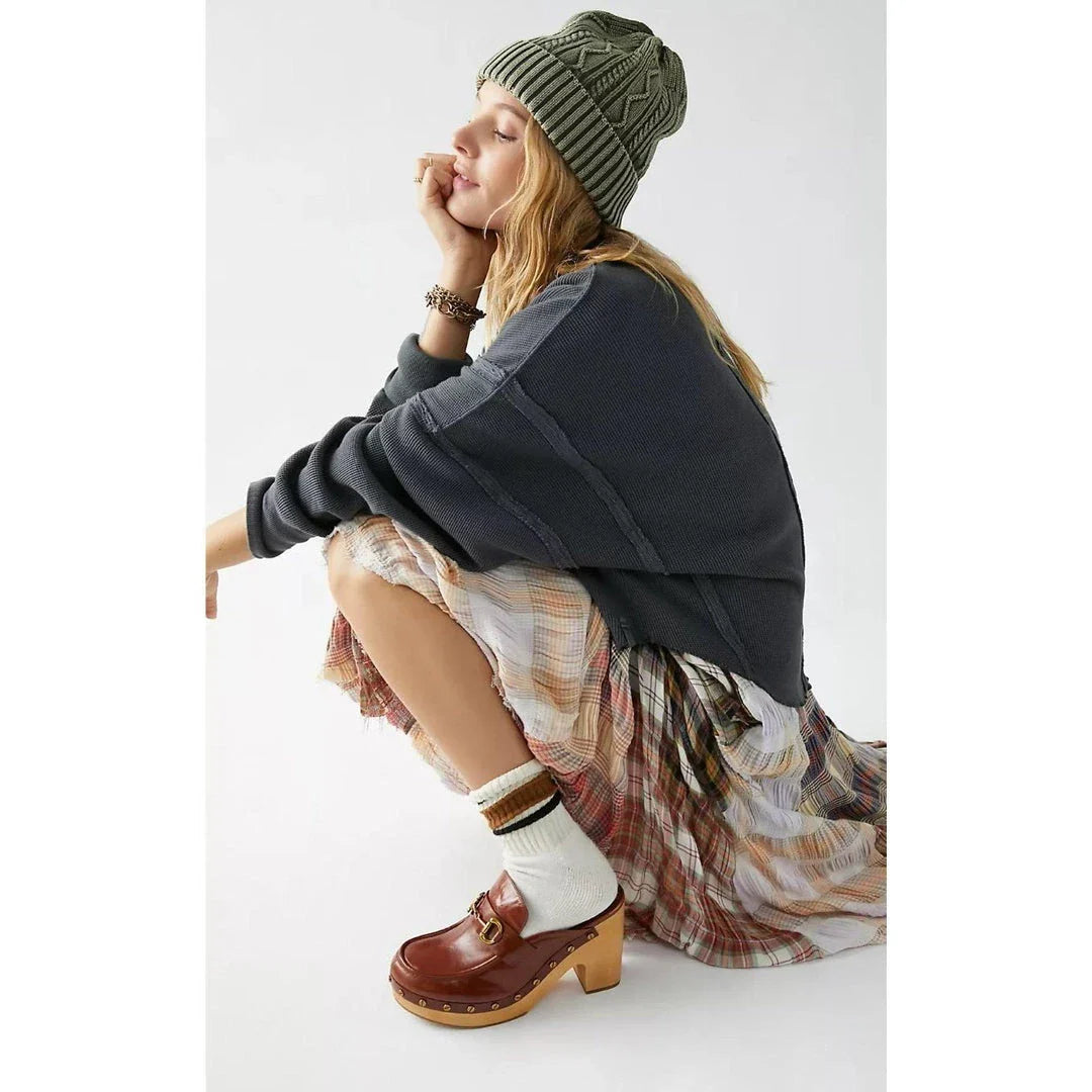 Chic cotton sweatshirt for women featuring a unique patchwork design, classic O-neck collar, and full-length sleeves for cosy comfort and fashion-forward style.