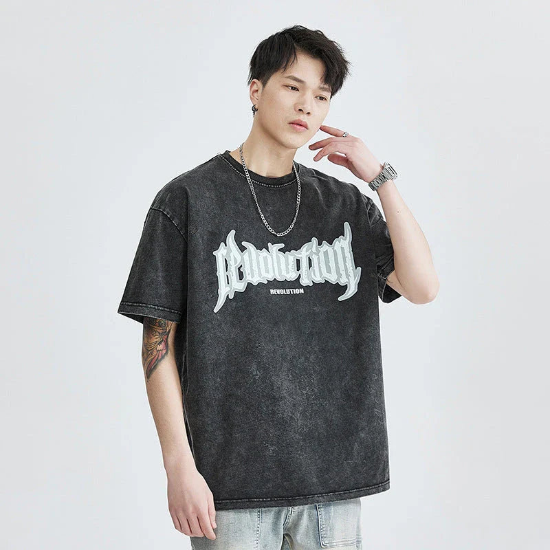 Premium vintage-inspired short-sleeved t-shirt in a distressed black colour, made of soft pure cotton fabric