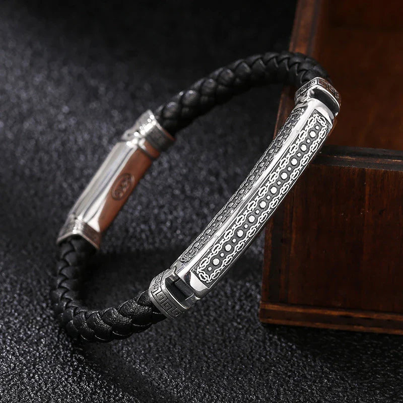 Exquisite hand-woven rope bracelet in 925 silver, featuring an adjustable design for a comfortable fit on both men and women.