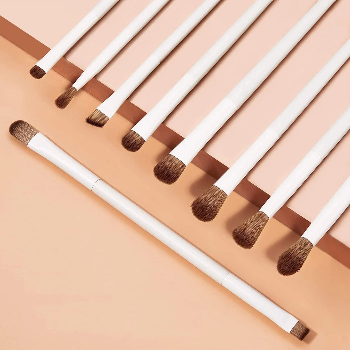 Trendha 14-Piece Soft Hair Makeup Brush Set - Premium beauty tools for flawless makeup application