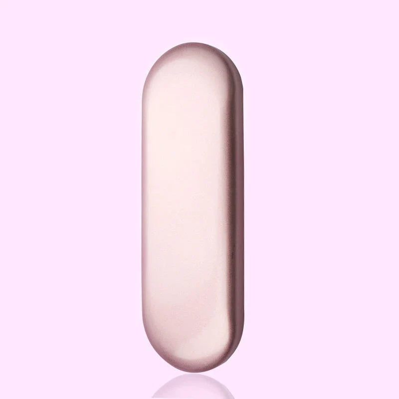 Premium 4-Slot Eyelash Tweezers Storage Box in Silver Colour, Designed to Protect and Organise Eyelash Extension Tools