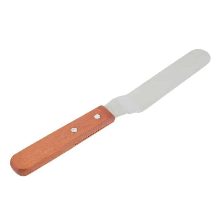 Stainless steel kitchen spatula with wooden handle, available in 15cm, 22cm, and 25cm lengths