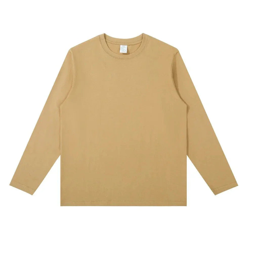Versatile unisex cotton t-shirt in a classic white colour, perfect for autumn and winter wear.