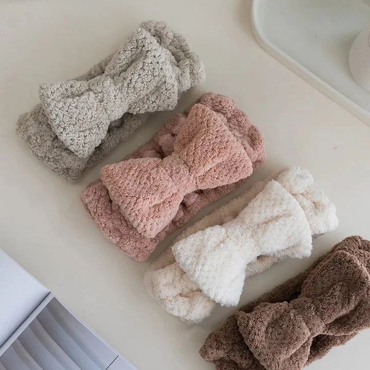 GiftHome UK Coral Fleece Bow Headband: Stylish and Practical Hair Accessory