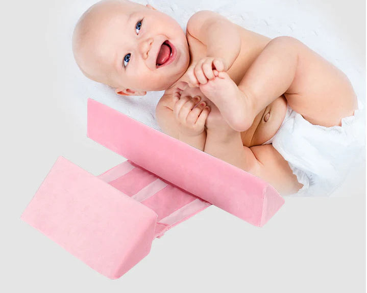 GiftHome UK Comfortable Newborn Baby Sleeping Pillow with Anti-Roll Design