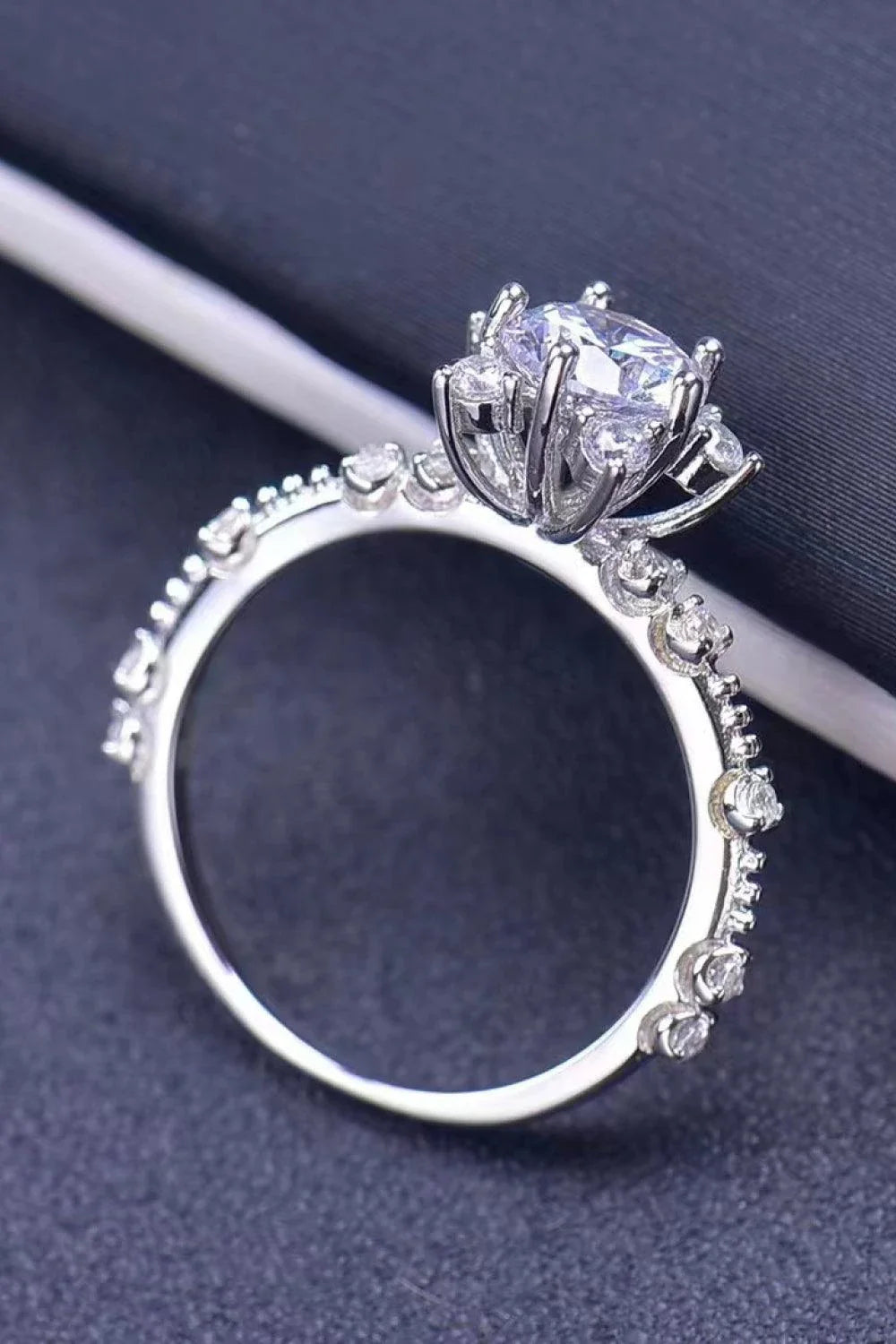 Exquisite 1 carat moissanite ring with 6-prong setting in 925 sterling silver and 18K rose gold plating