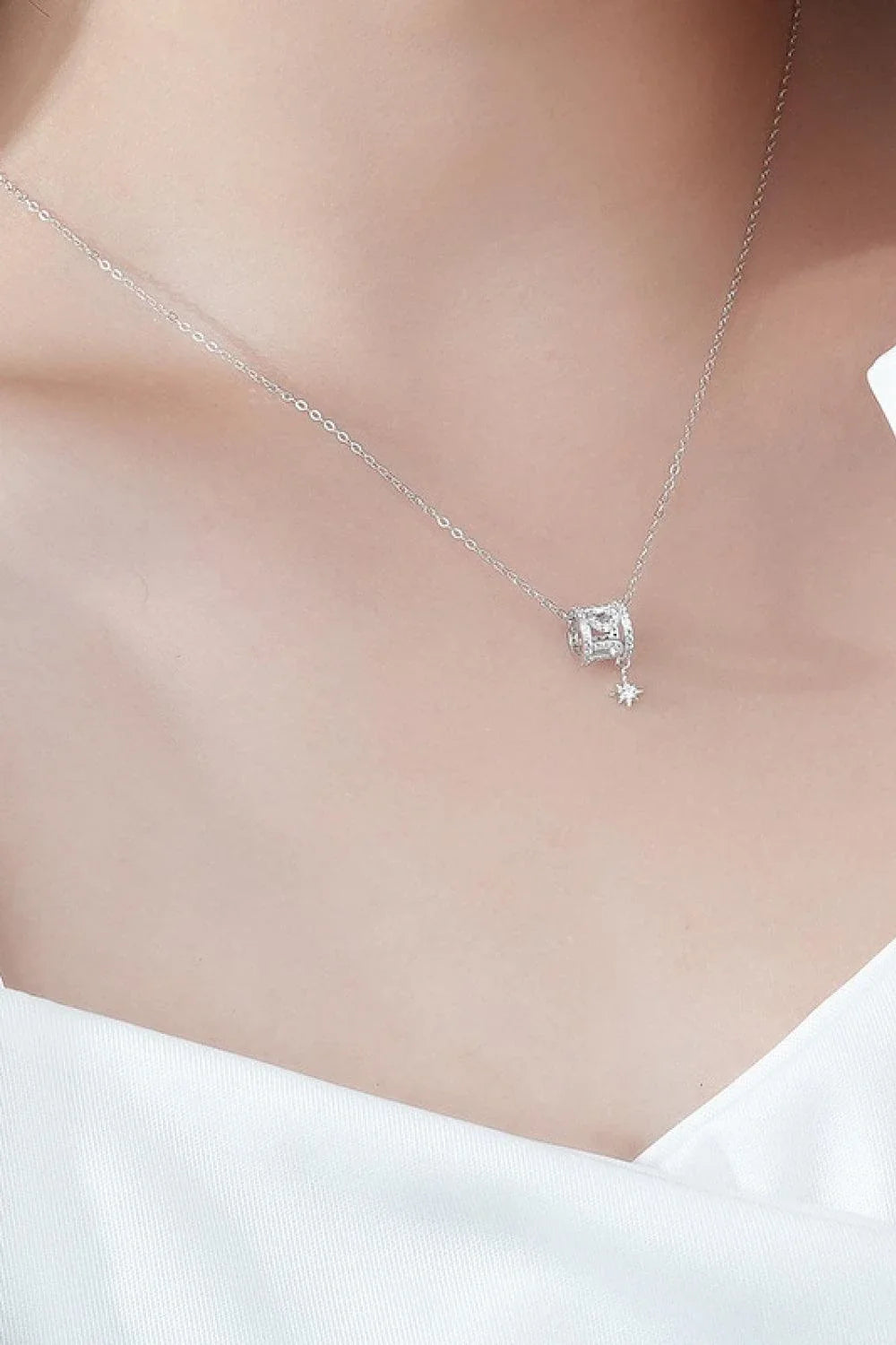 Rely On Fate Cubic Zirconia Pendant Necklace in 925 Sterling Silver, Minimalist Star Design, Adjustable Chain