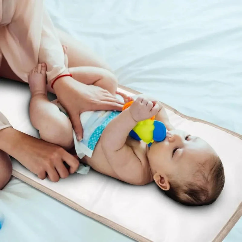 GiftHome UK Premium Waterproof Changing Pad for Babies - Portable and Hygienic on the Go