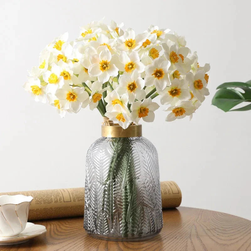 6-Piece Artificial Narcissus Flower Bouquet in White, Ideal for Home Decor, Weddings and Events