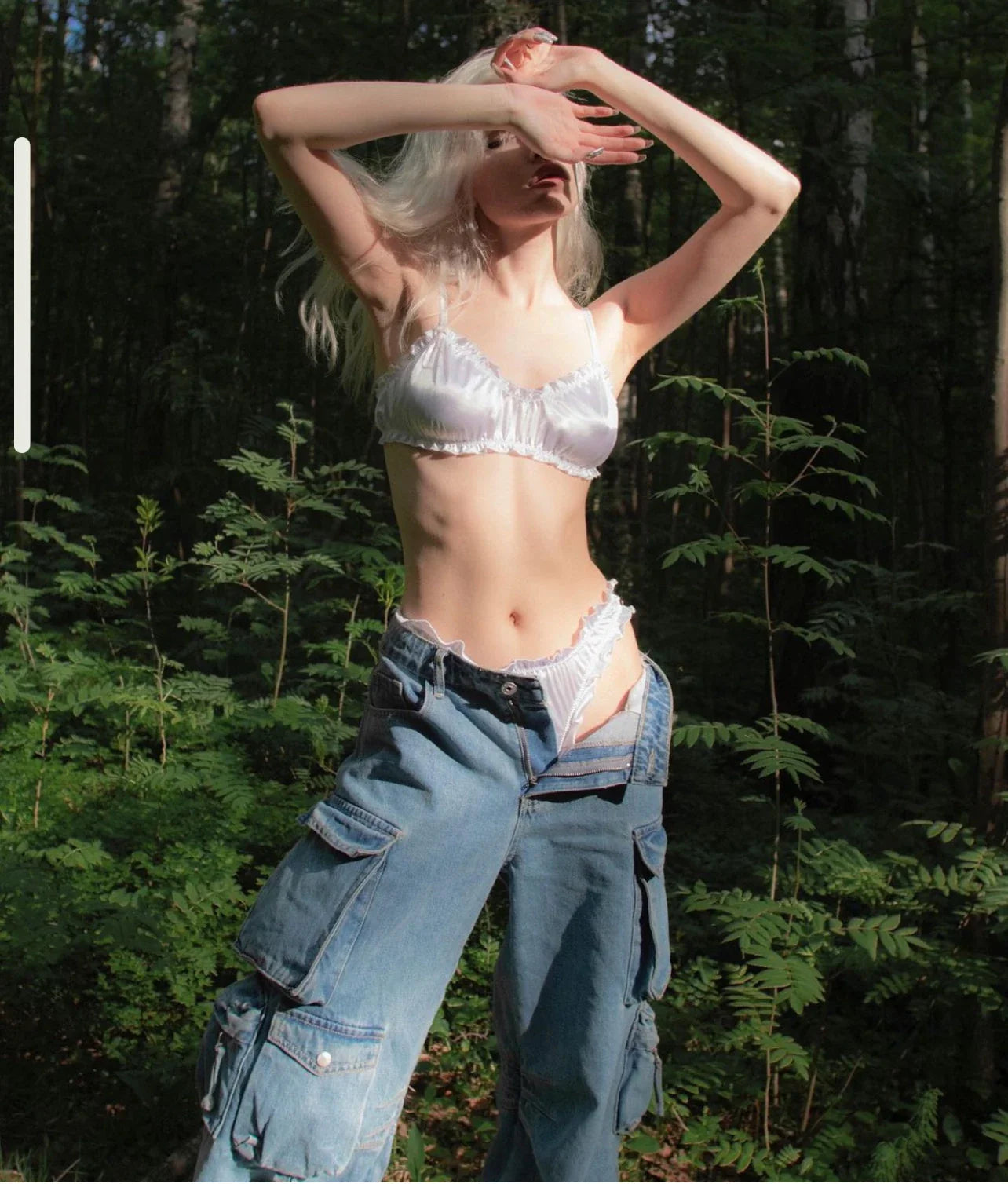 Trendha Heavy-Duty Wide-Leg Denim Jeans with Oversized Pockets in Dark Blue