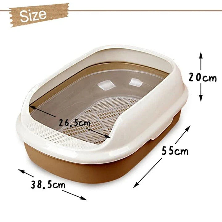 A high-quality, spacious cat litter tray made of durable plastic for easy cleaning and long-lasting use.
