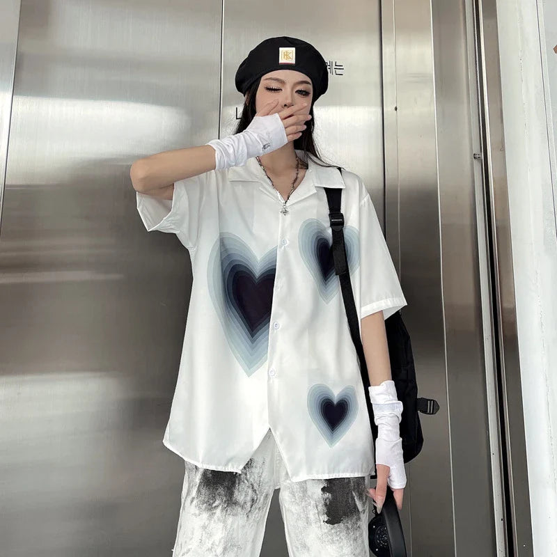 Gradient love print short sleeve shirt with relaxed fit and vibrant design