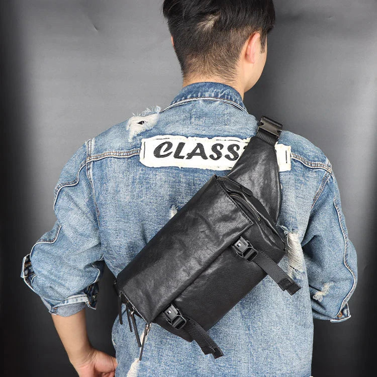 A stylish vegetable-tanned leather messenger bag for men, featuring a retro-inspired design and ample storage space.