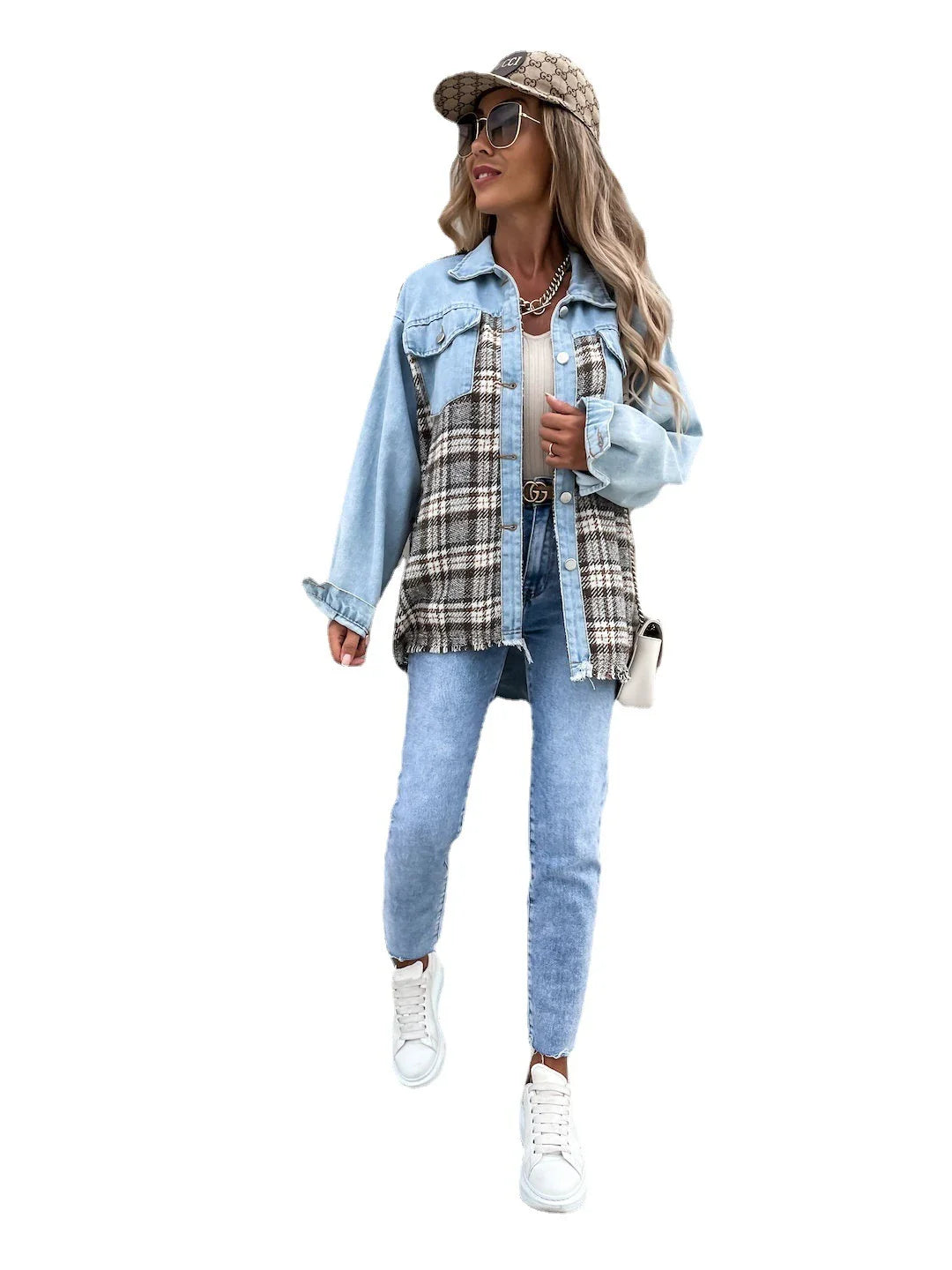 Classic denim plaid jacket with relaxed fit, made from high-quality polyester for British women.
