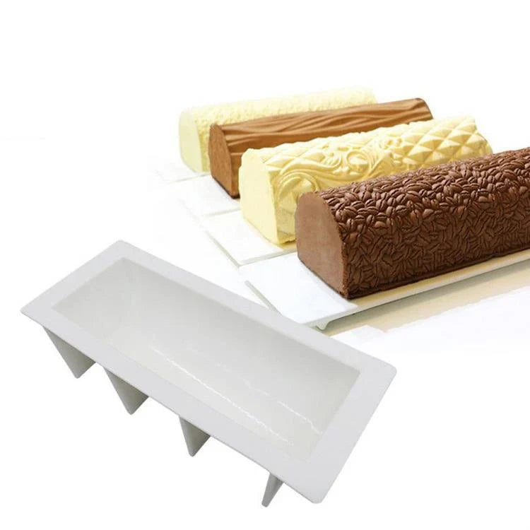 Premium silicone cake mould with woven heart-shaped and wood grain textures for creating delightful desserts