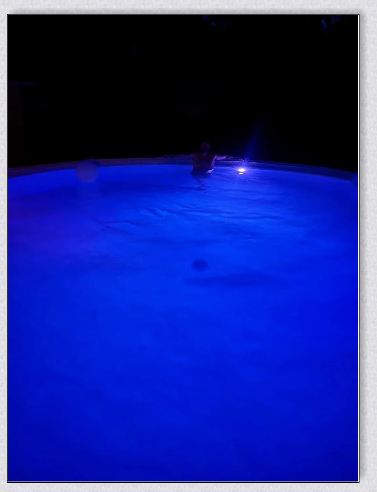 Submersible colour-changing LED pool lights with magnetic and suction cup mounting for easy installation