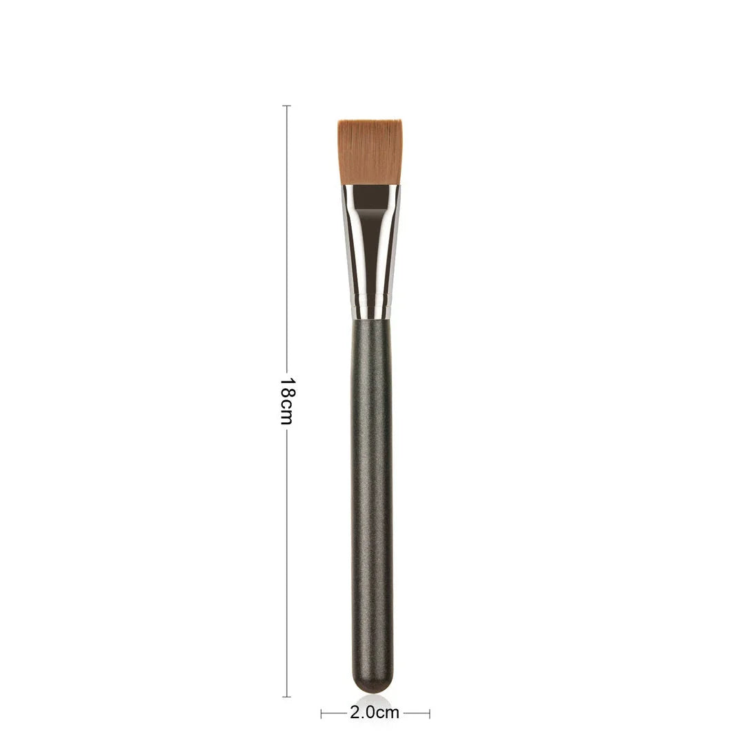 Professional Soft Foundation and Concealer Makeup Brush with Soft Wool Fibre Bristles and Ergonomic Wooden Handle