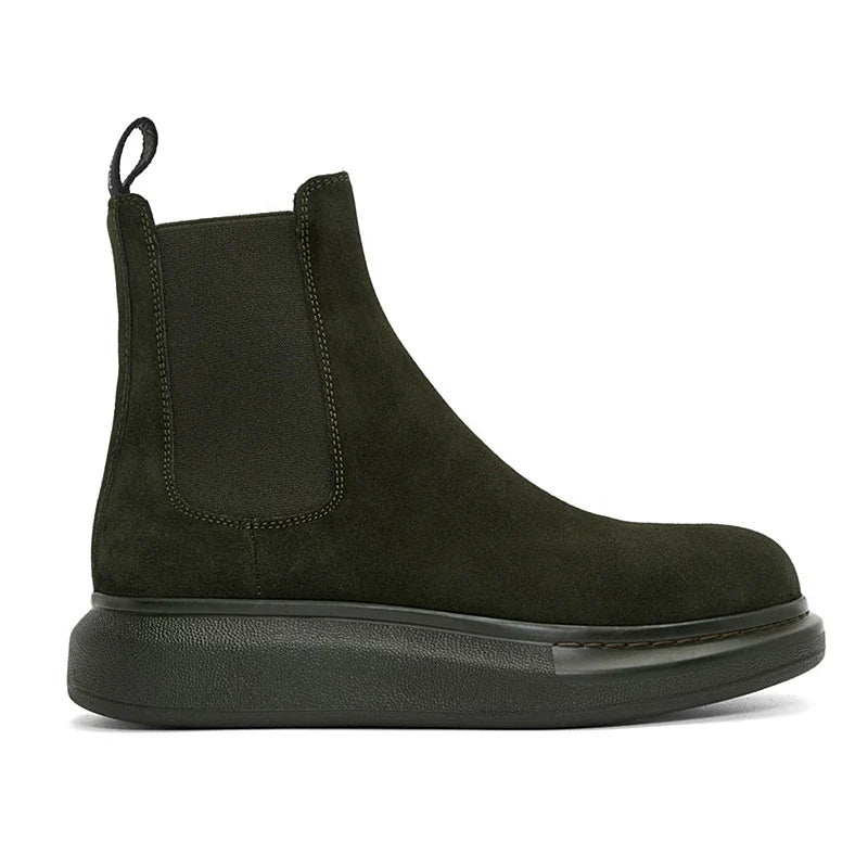 Premium British round toe leather boots in beige, featuring a sturdy sole and classic design