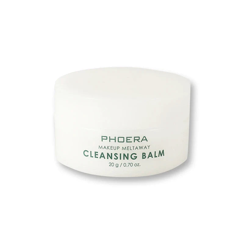 Premium deep cleansing makeup remover with Vitamin B and Glycerin, effectively removing impurities for radiant, healthy-looking skin
