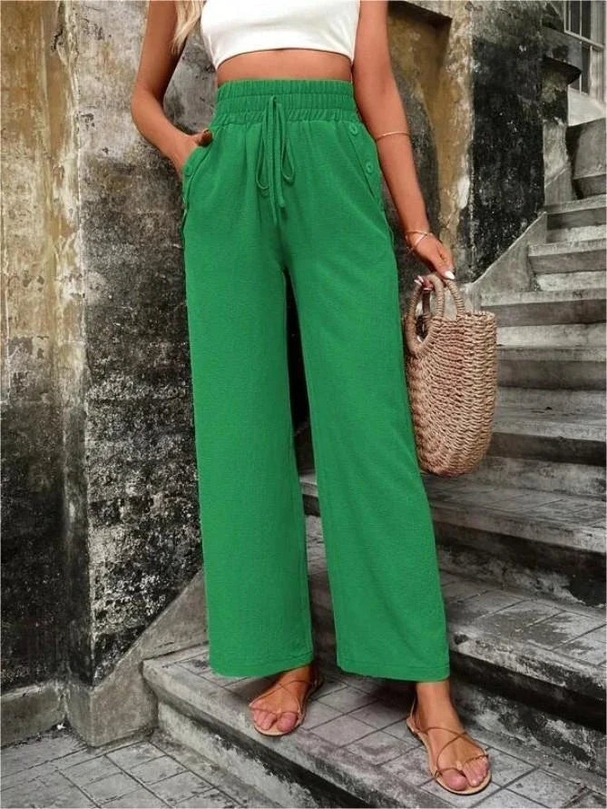Stylish casual trousers with pockets and elastic waistband for British women