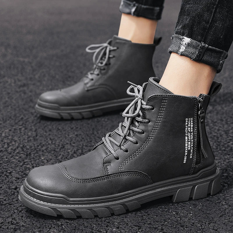 High-top tooling men's boots in classic British desert shoe style with round toe and middle heel