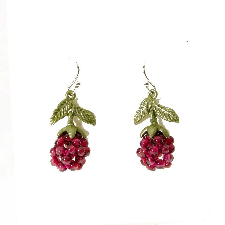Vintage-style raspberry lacquer earrings with garnet accents, showcasing a charming fruit-shaped silhouette and a captivating retro-inspired design.