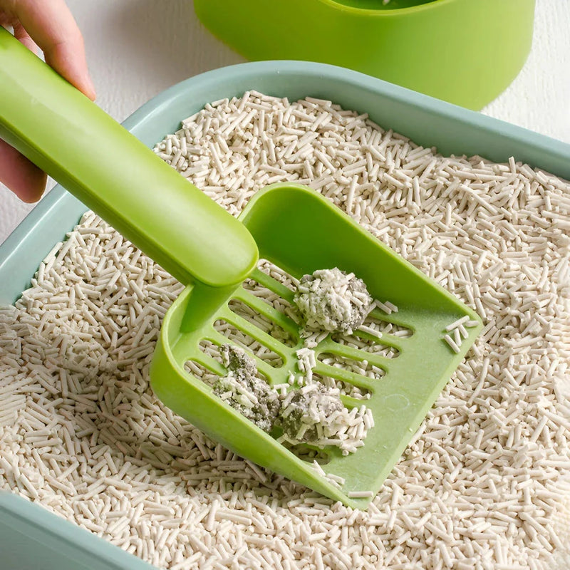 GiftHome UK Premium Plastic Cat Litter Scoop with Self-Cleaning Base - Effortless Litter Box Cleaning