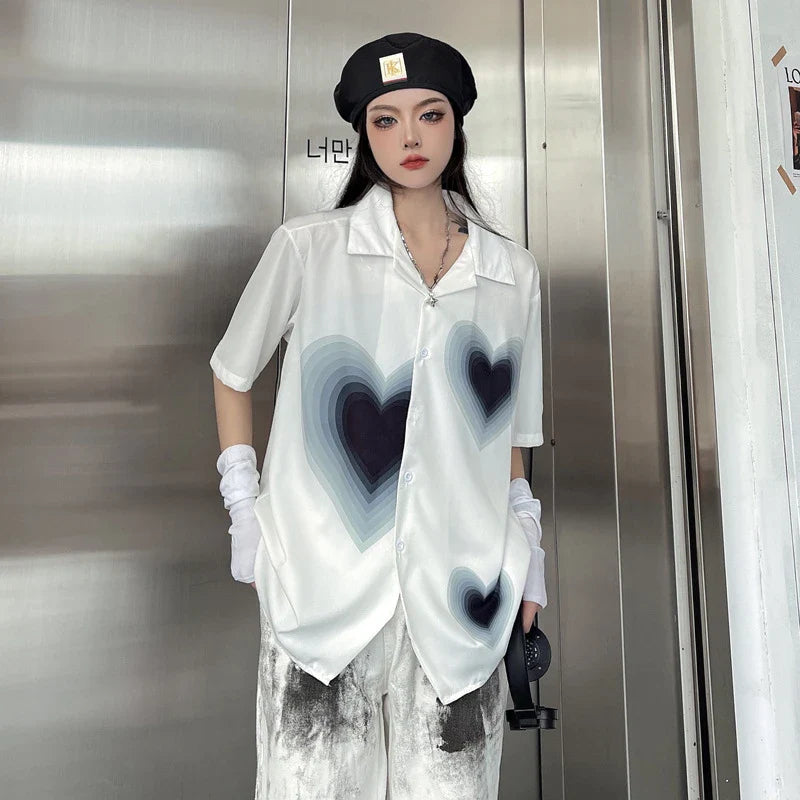 Gradient love print short sleeve shirt with relaxed fit and vibrant design